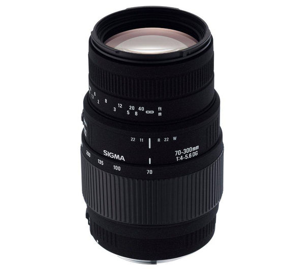 SIGMA 70-300 mm f/4-5.6 DG Telephoto Zoom Lens with Macro - for Nikon
